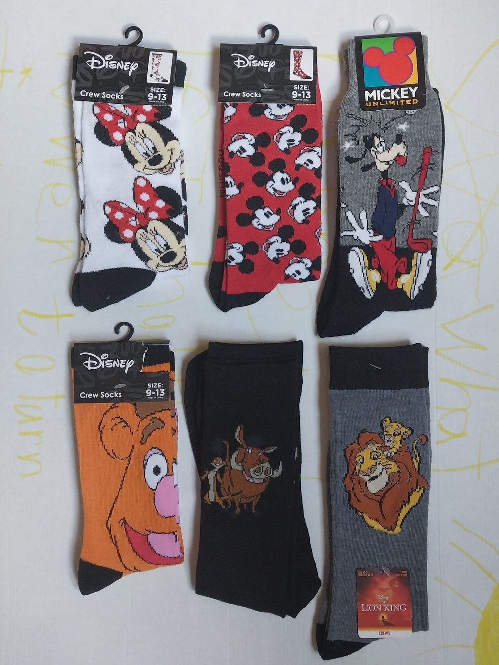 Disney Crew Socks Pack - Mickey, Minnie, Goofy, Sesame, Lion King